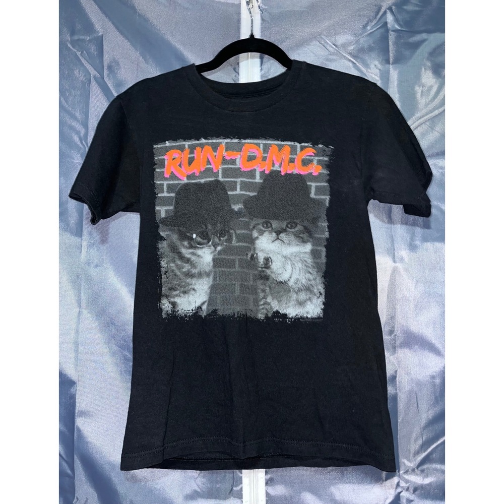 RUN-D.M.C. Graphic T-Shirt Cat Parody Print Black Cotton Tee Size Small
